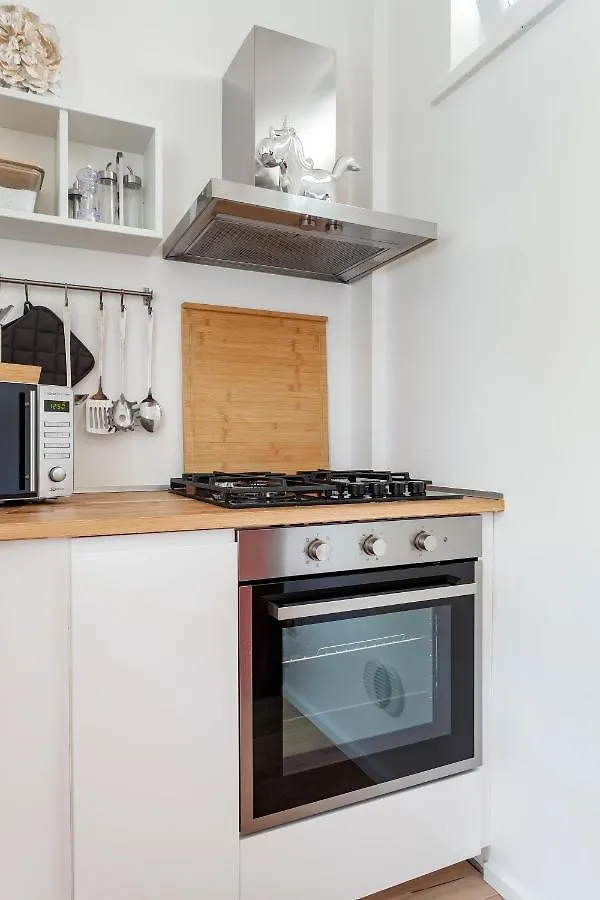Casa Serena - Meryggiare Apartments Milano İtalya